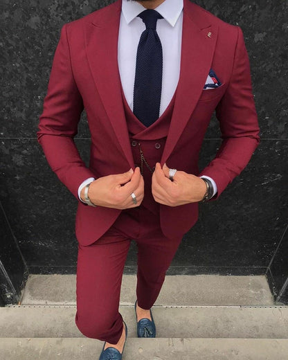 Berry Red Slim Fit Three-Piece Suit – Peak Lapel, Double-Breasted Waistcoat & Custom Tailored Fit